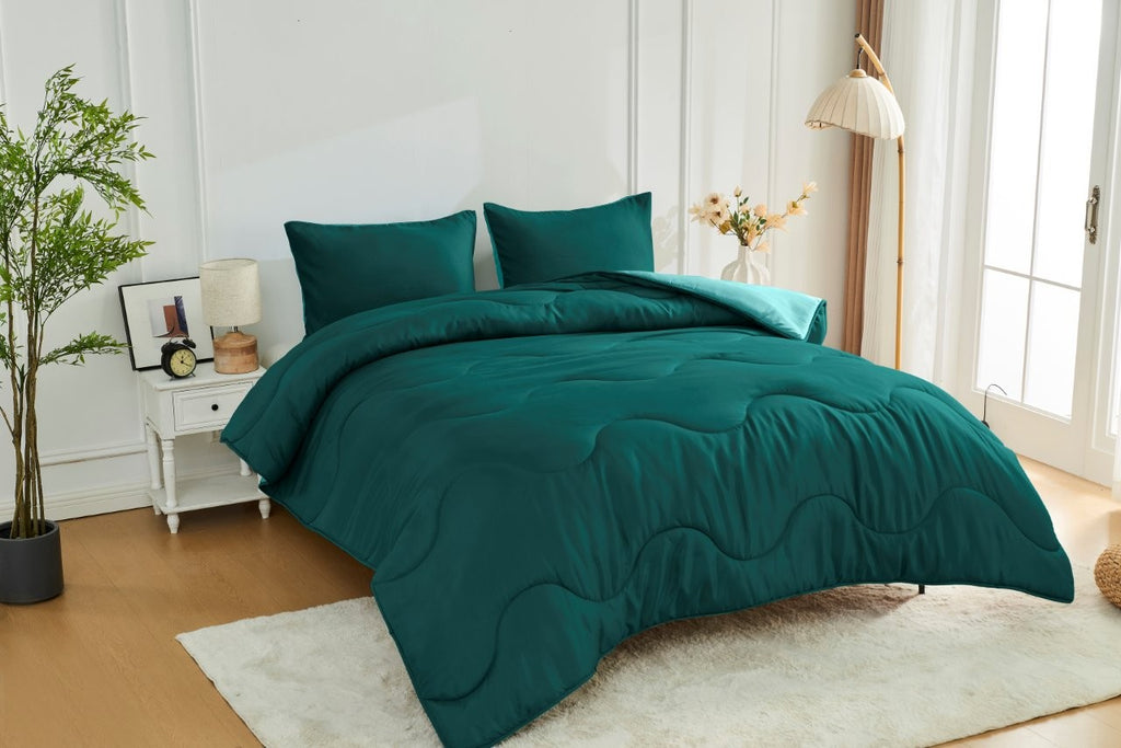 Green / Dark Green Coverless Duvet & Pillowcases Set | TOG 10.5