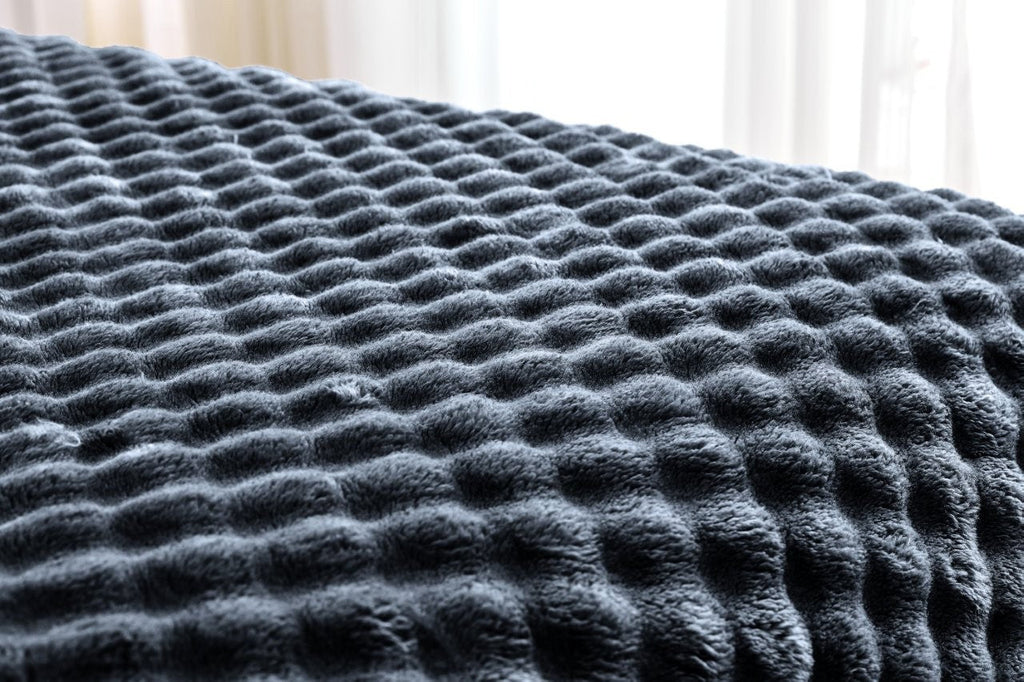 Bubble Jacquard Fleece Throws | 6 Colours