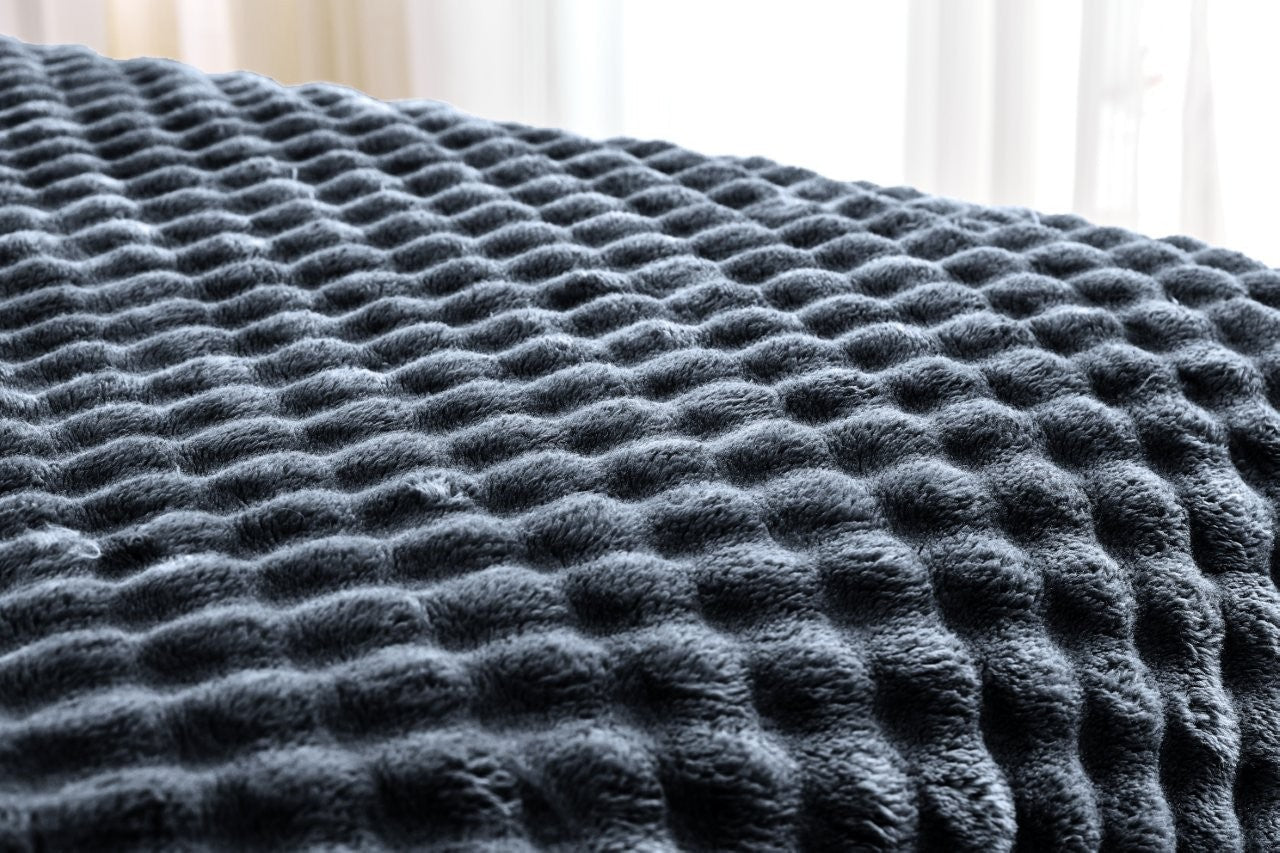 Bubble Jacquard Fleece Throws | 6 Colours