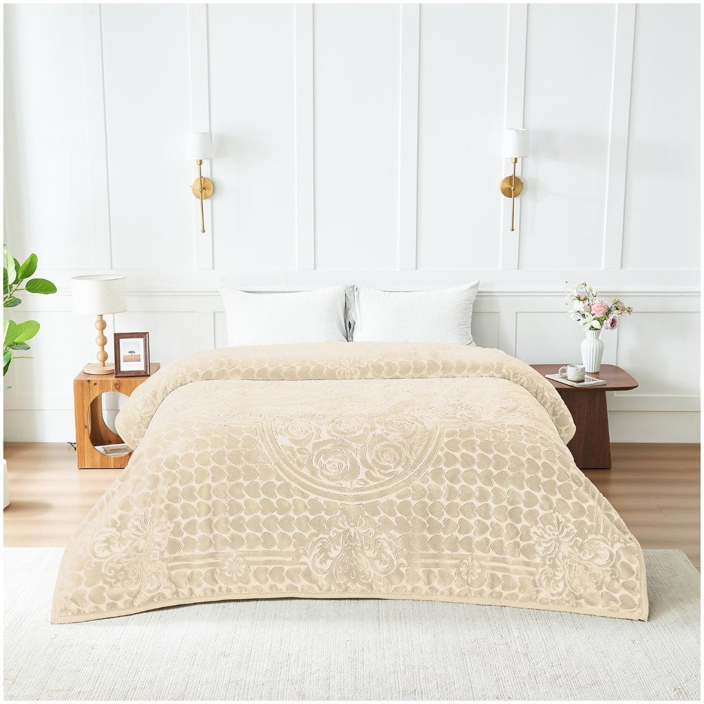 Blossom Heart Heavy Blanket | 200CM x 240CM | Cream