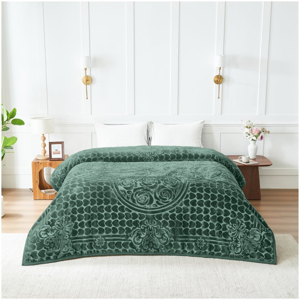 Blossom Heart Heavy Blanket | 200CM x 240CM | Green