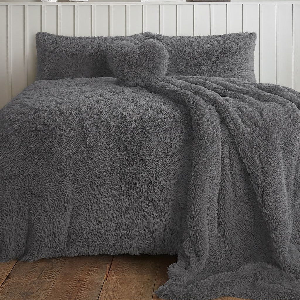 Cuddles Duvet Cover Set | 13 Colours