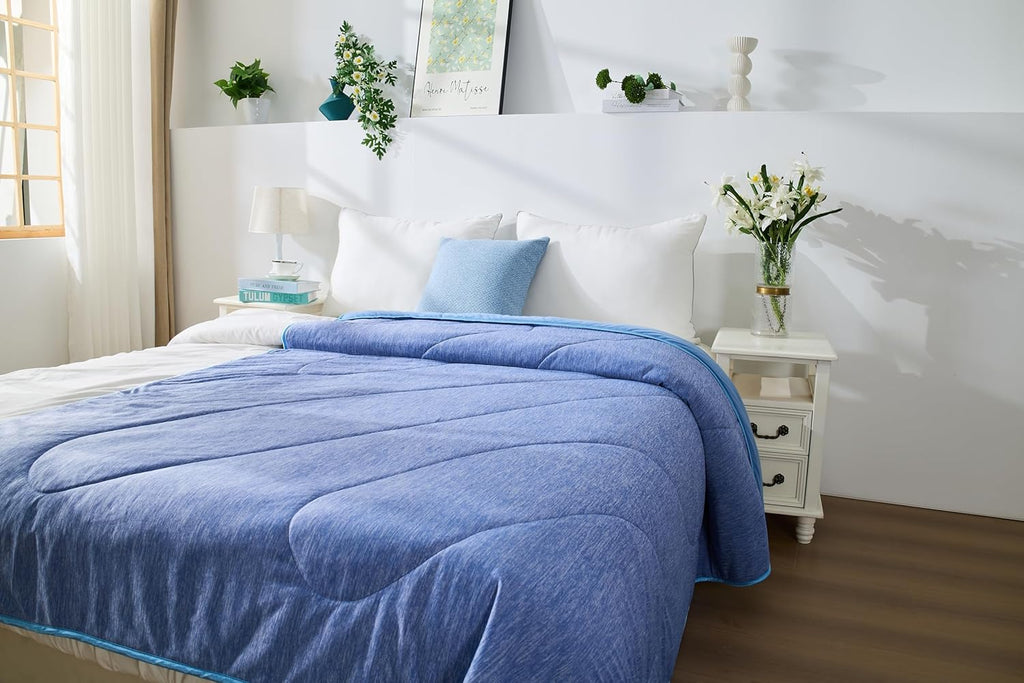 Cooling Lightweight Quilt | Blue