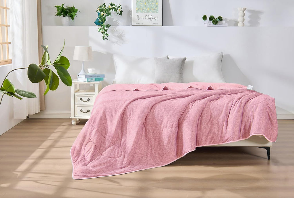 Cooling Lightweight Quilt | Pink