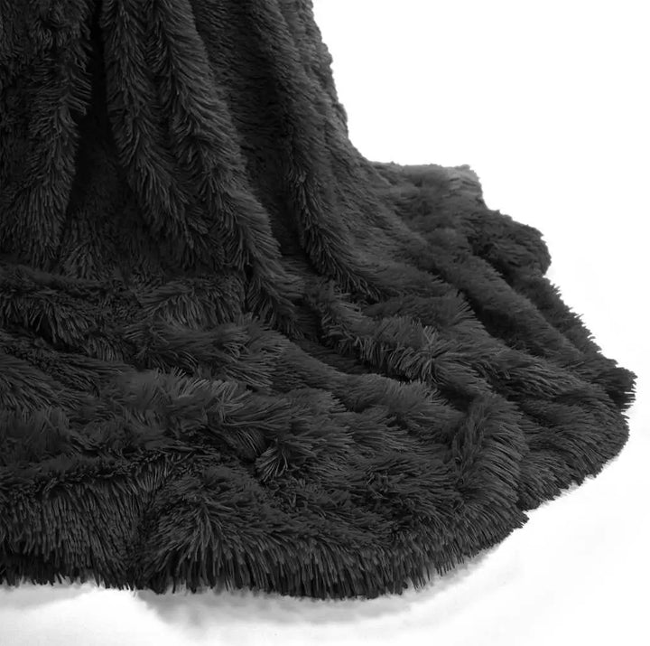 cuddle throws black