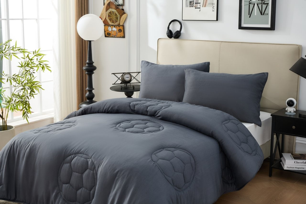 Kids Football Charcoal Coverless TOG 10.5 Quilt & Pillow Set