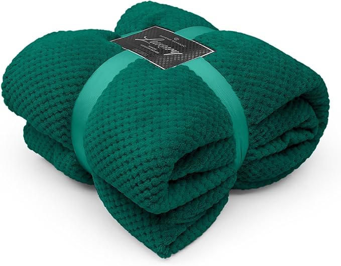 Popcorn Fleece Throws | 18 Colours