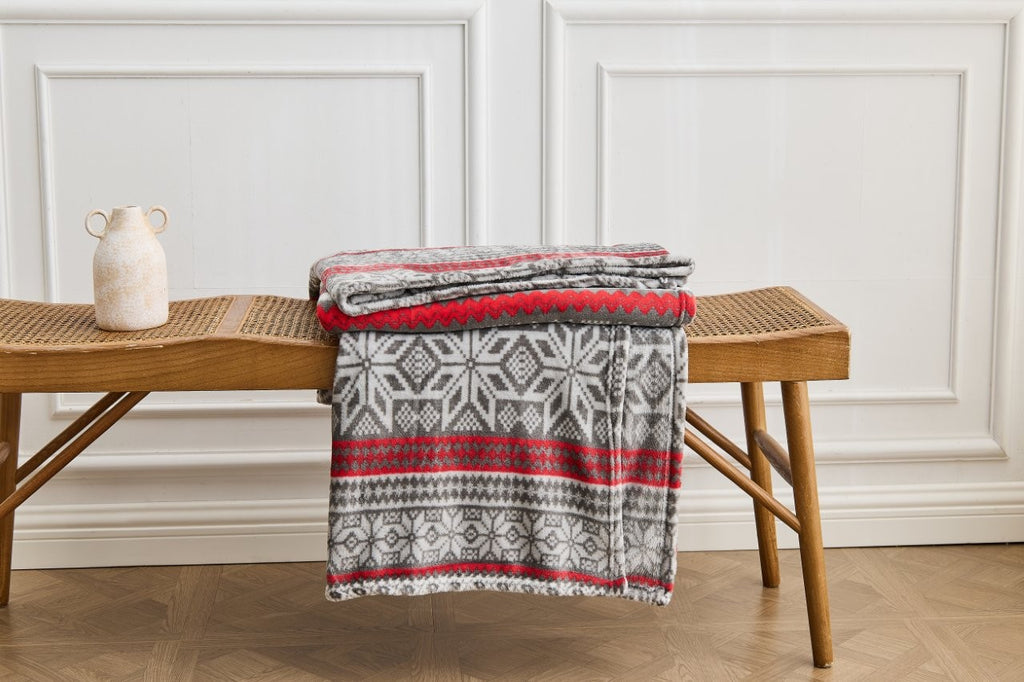 Nordic Multi Xmas Flannel Sherpa Throw