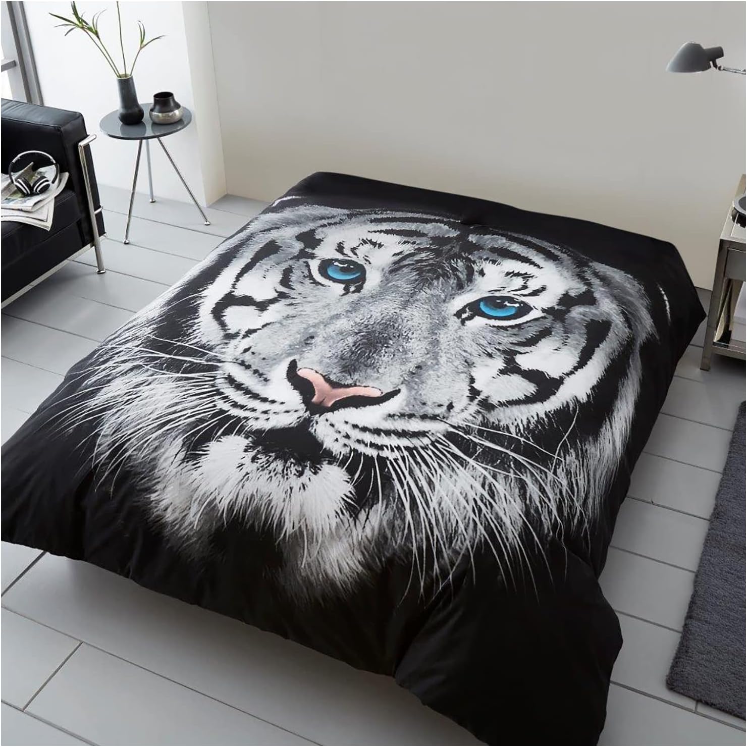 3D Tiger Face White Printed Animal Throws
