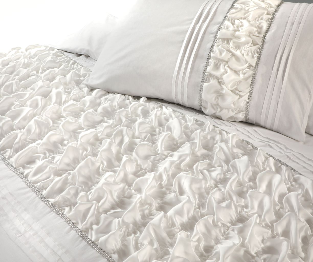 Aurora Ruffled Diamond Lace Sequin Duvet Cover Set | 3 Colours