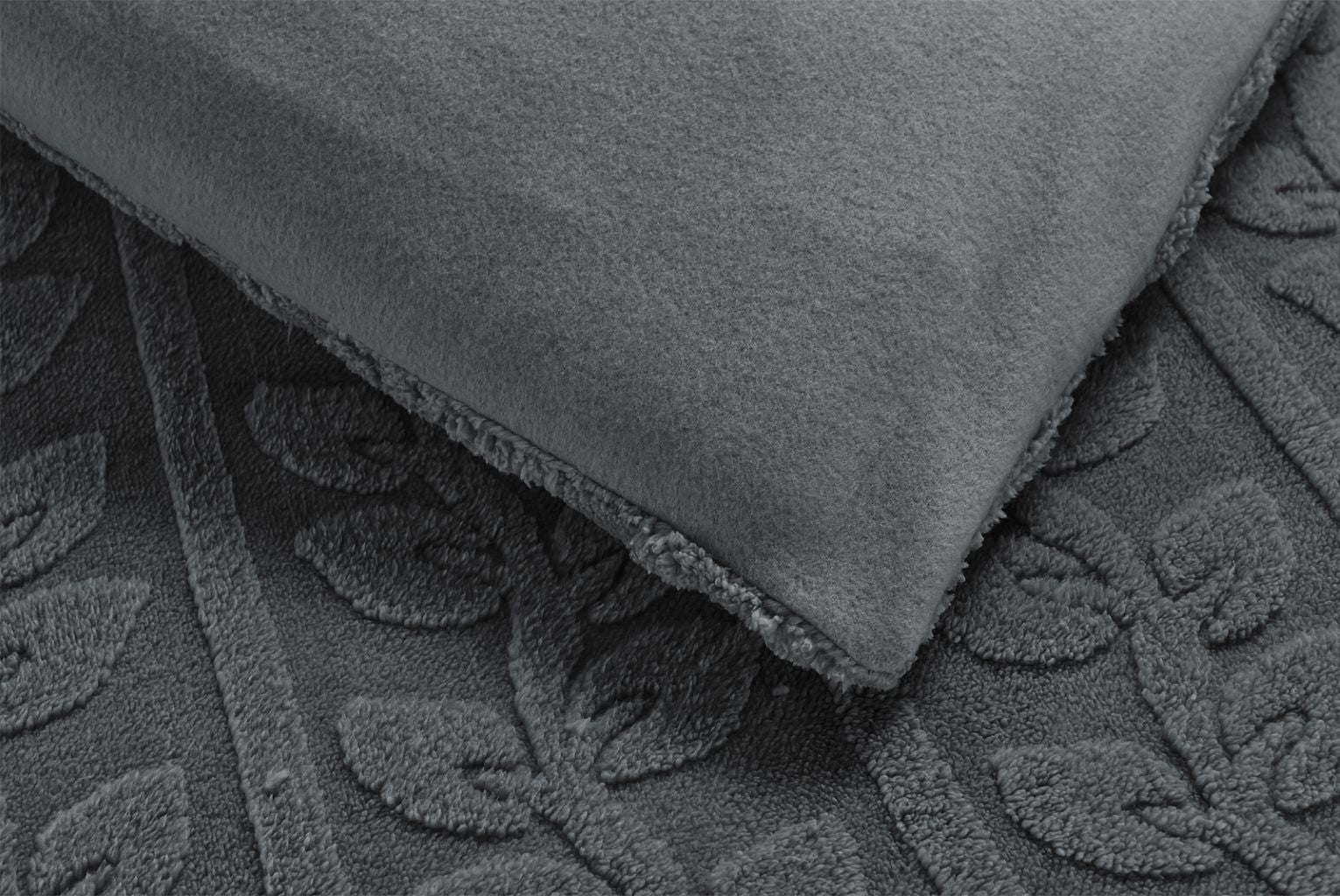 Leaves Teddy Fleece Duvet Cover Set | 3 Colours